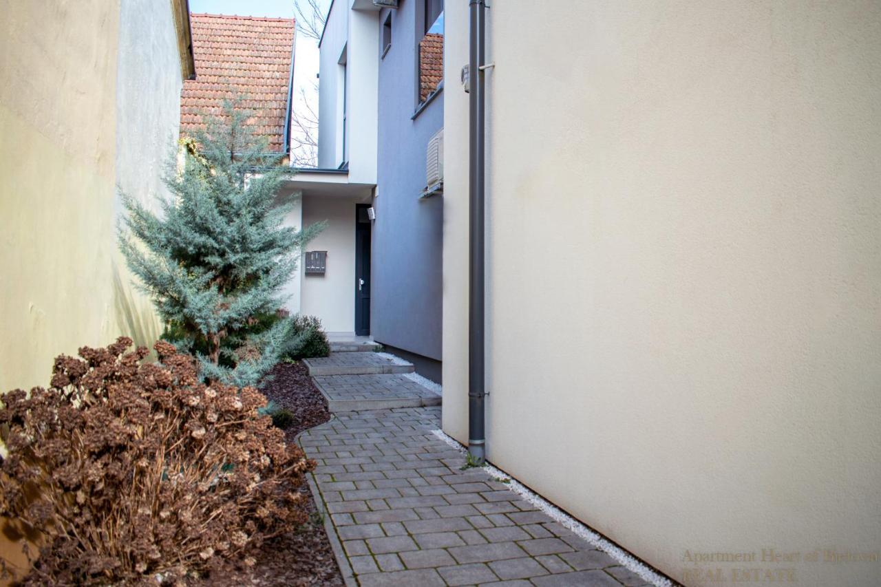 Apartment Heart Of Bjelovar Exteriör bild