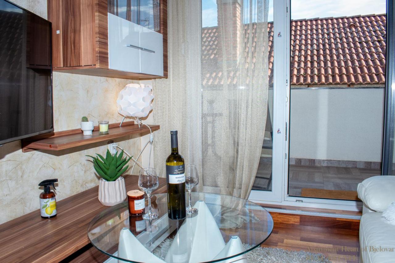 Apartment Heart Of Bjelovar Exteriör bild